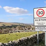 Kings Alston